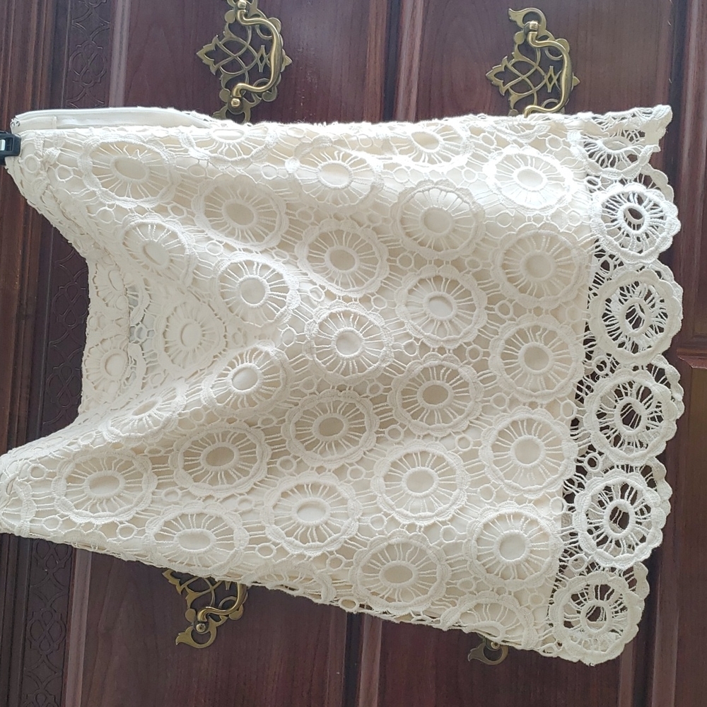 Jack size 4 embroidered skirt.  Beautiful skirt